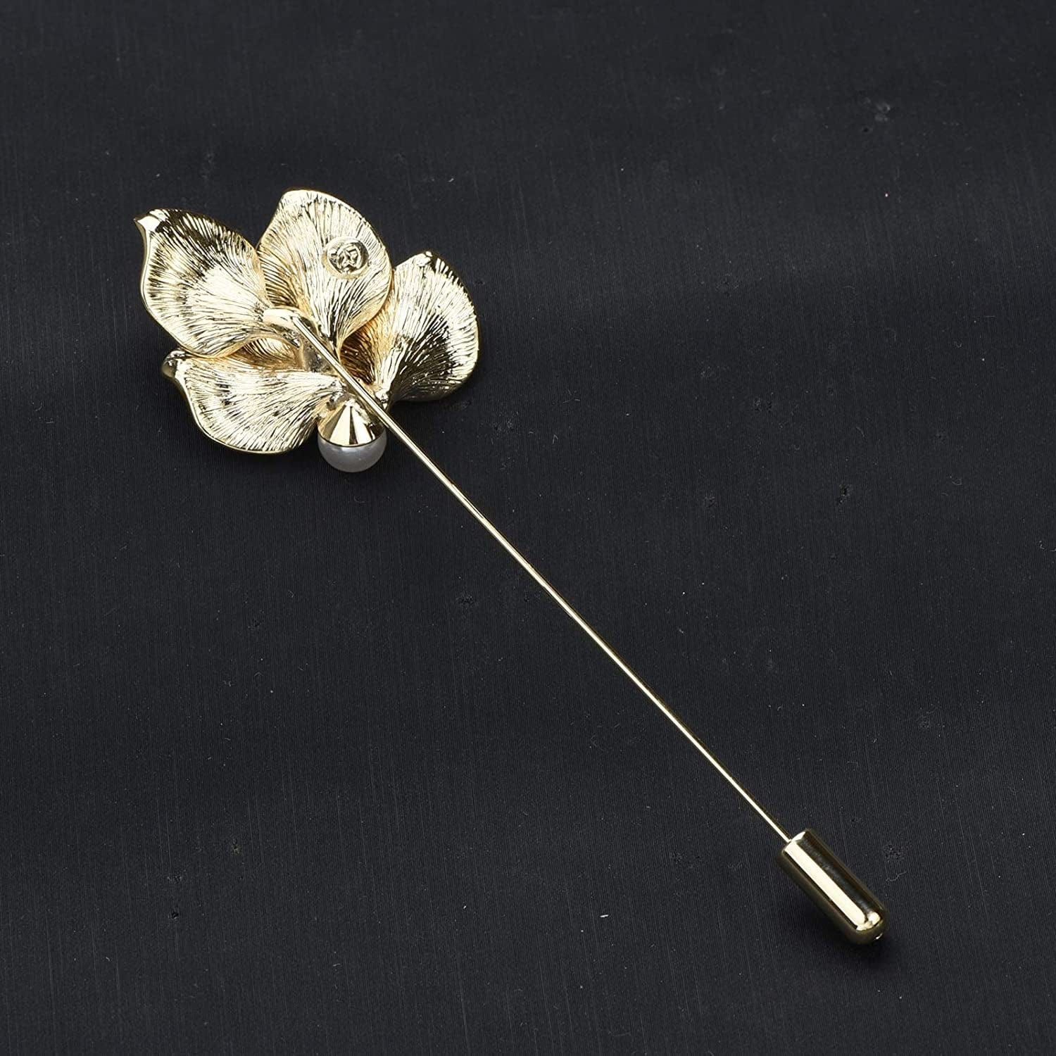 Elegent Calla Lily Flower Cluster Lapel Pins Brooch Crystal Enamel Floral Boutonniere Bouquets Corsage Stick Pin Suit Cardigan Scarf Tie Pins Wedding Bridal Jewelry