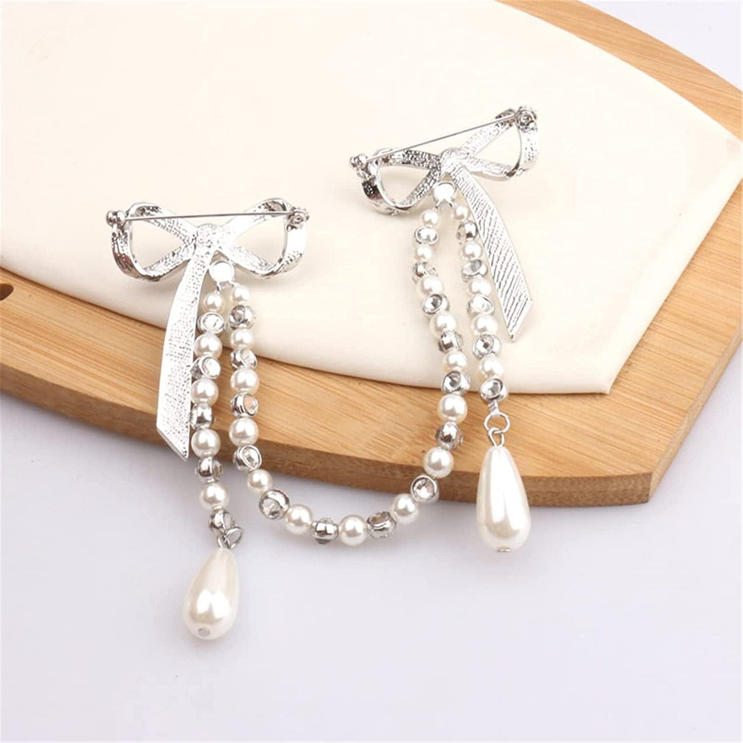 Glorymm Rhinestone Pearl Brooch Simple Bowknot Collar Pin Crystal Lapel Pin Bow Brooch Badge for Women,Silver Rhinestones, as the Description