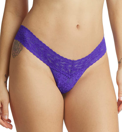 Hanky Panky Women'S Signature Lace Low Rise Thong Majestic Purple