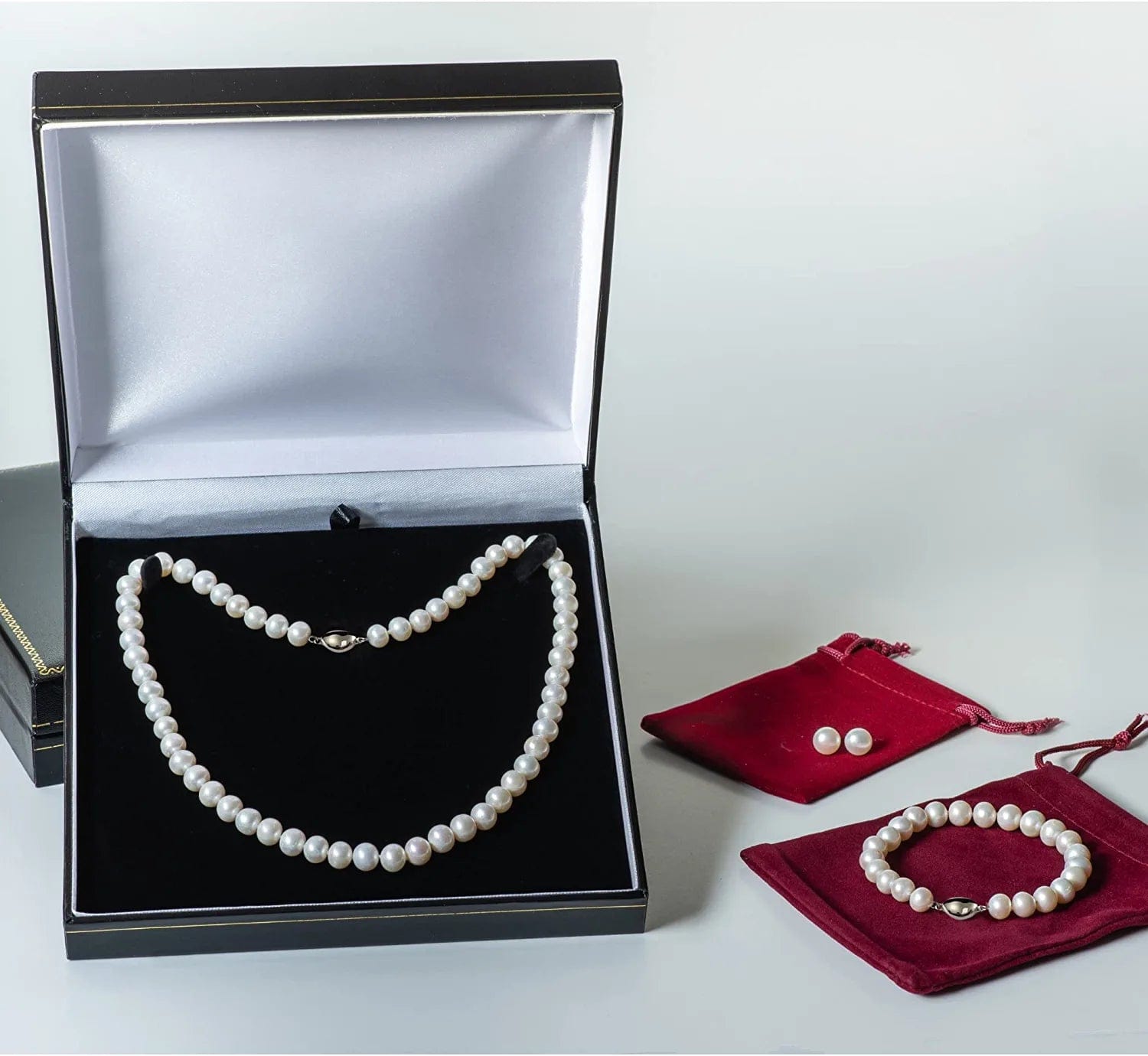 II round Pearl II White Pearl Necklace Bracelet & Earrings Set for Women 3 Piece Set Strand Stud Earring Pearl Jewelry Christmas Genuine Cultured Freshwater