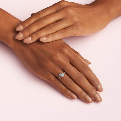 Jewelry Elegant Sparkle Cubic Zirconia Ring in Sterling Silver