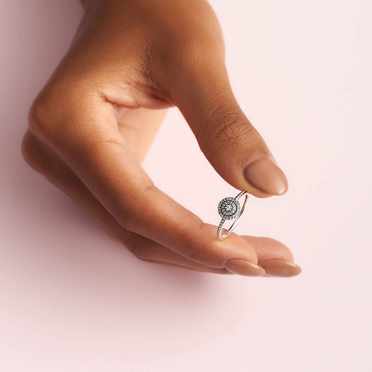 Jewelry Elegant Sparkle Cubic Zirconia Ring in Sterling Silver