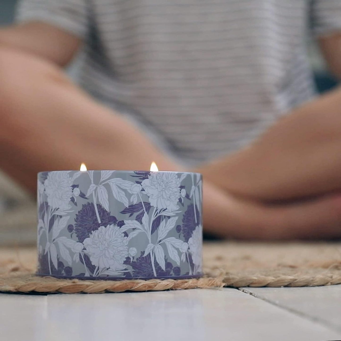 LA JOLIE MUSE Lavender Scented Candle - 14.1 Oz Large Candles Gifts for Women, 2 Wicks Aromatherapy Candle for Home, Relaxing Stress Relief Candles, Long Burning Time