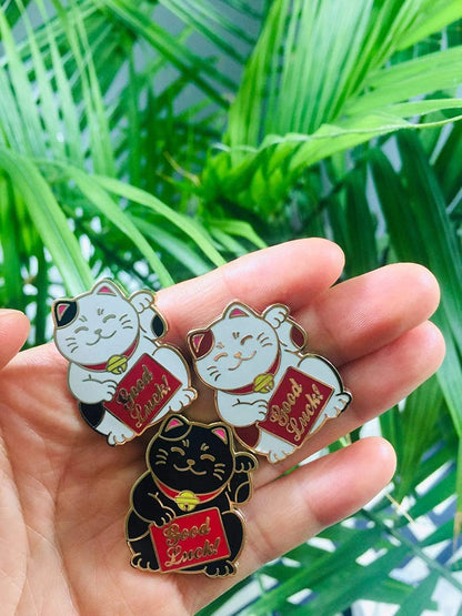 Lucky Cat Pin - Good Luck Cat Enamel Pin, Waving Cat Lapel Pin - Cute, Kawaii Good Luck Charm & Gift Accessory for Jackets, Hats, Backpacks & Tops