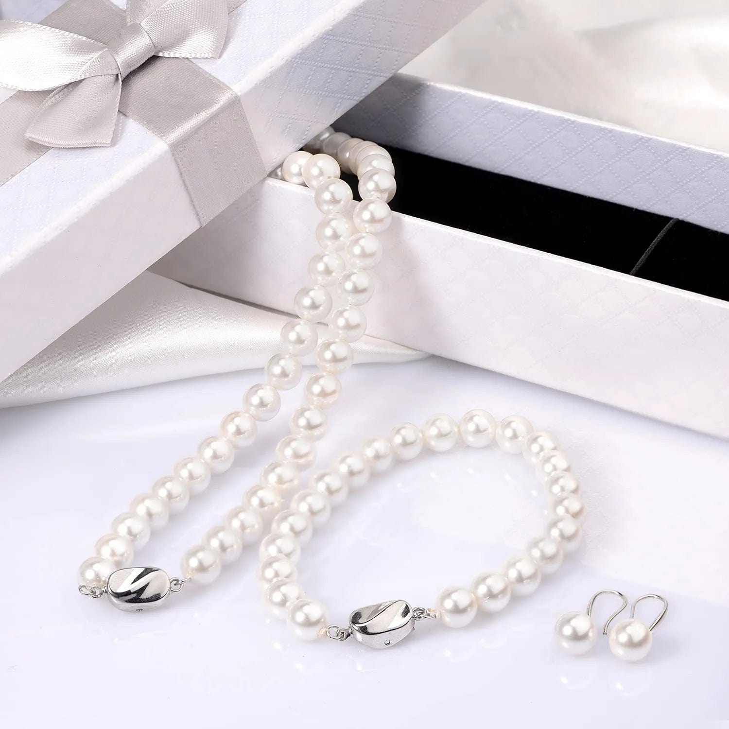 Pearl Necklace Set for Women Girls, 8Mm round Shell Pearl Includes Stunning Bracelet and Dangle Earrings 3 Piece Jewelry, Birthday Christmas Gift for Mom Wife Sister Best Friend, Gift Box