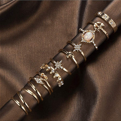 Sither 13 Pcs Women Rings Set Knuckle Rings Gold Bohemian Rings for Girls Vintage Gem Crystal Rings Joint Knot Ring Sets for Teens Party Daily Fesvital Jewelry Gift(Style3)