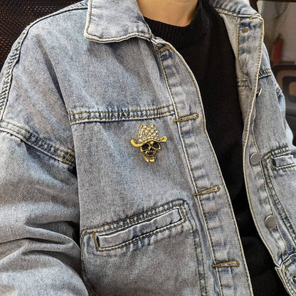 Skull Brooch, Gold Plated Skeleton Brooch Pin for Women Men, Goth Pirate Brooches with Rhinestones, Halloween Pins for Backpacks, Hat, Jackets, Lapel, Collar (Skull Gold)