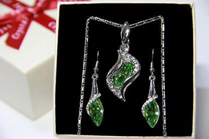 Teardrop Jewelry Set Crystal Fashion Earrings Pendant Necklace with Box Package