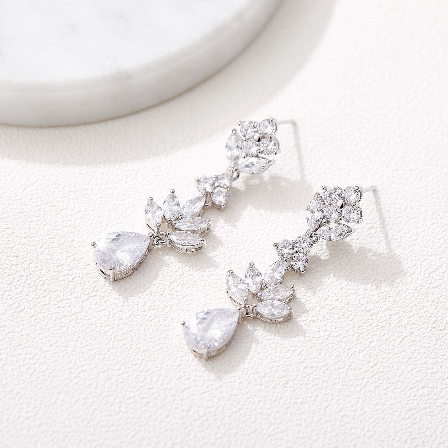 Teardrop Wedding Bridal Jewelry Set for Brides Women Bridesmaid, Crystal Rhinestone Backdrop Necklace Earring Sets for Prom