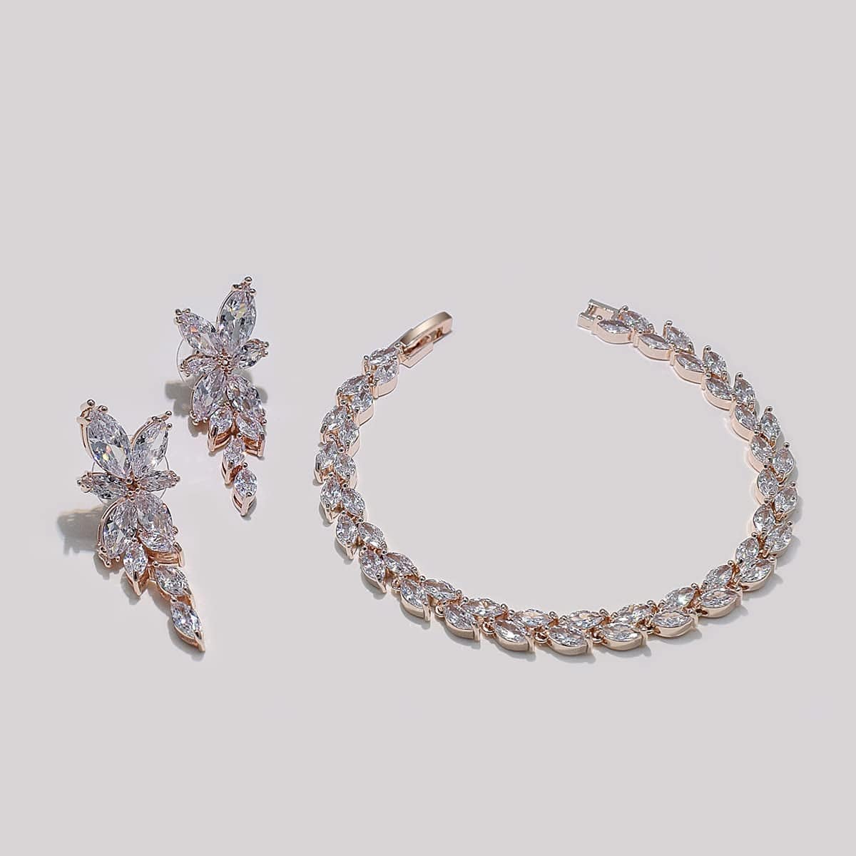 UDYLGOON Women Bridal Bridesmaid Jewelry Set for Bride Wedding Zirconia Crystal Earrings Bracelet Set