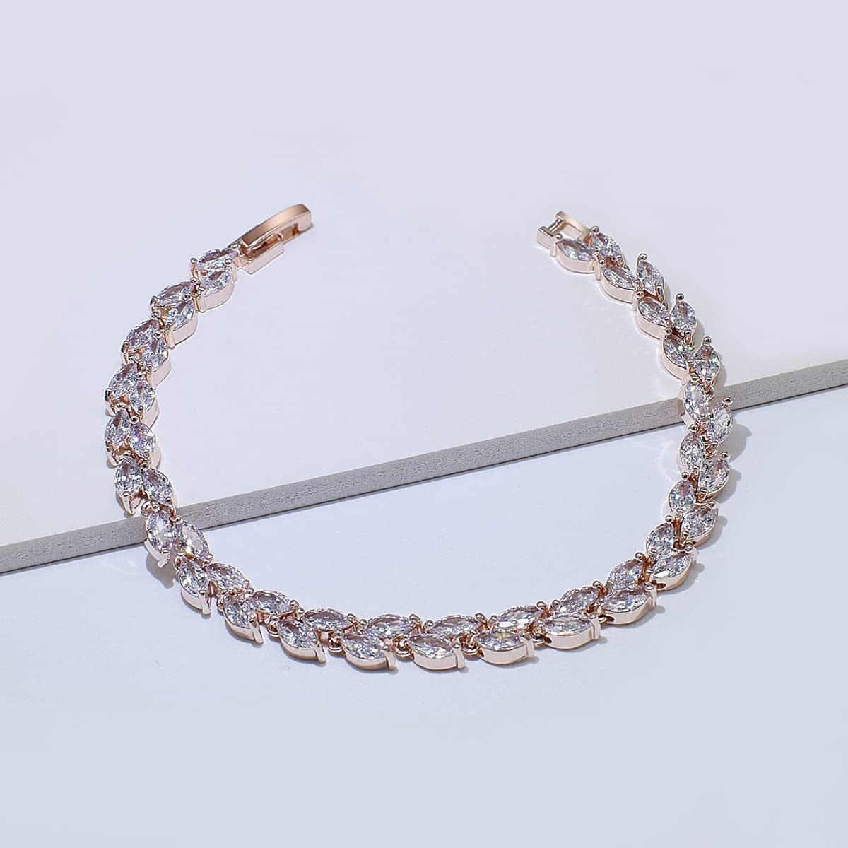 UDYLGOON Women Bridal Bridesmaid Jewelry Set for Bride Wedding Zirconia Crystal Earrings Bracelet Set