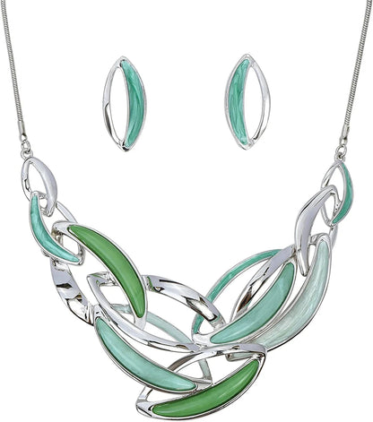 Vintage Statement Necklace and Earrings Set Flower Leaf Pendants Bib Necklaces Fashion Chunky Jewelry for Women Bride HollowOut Light Green Leaf
