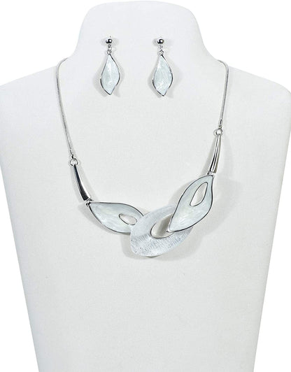 Vintage Statement Necklace and Earrings Set Flower Leaf Pendants Bib Necklaces Fashion Chunky Jewelry for Women Bride
