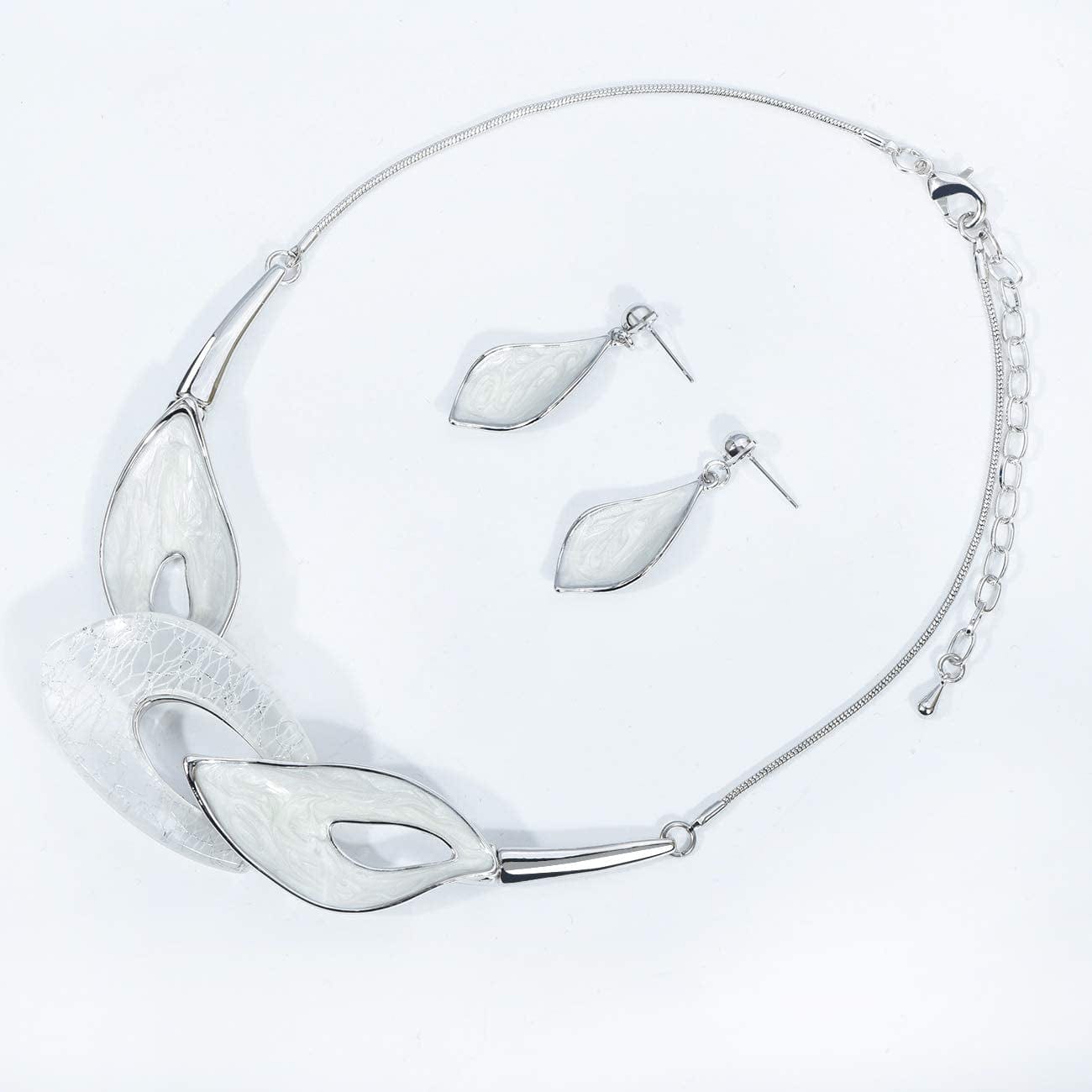 Vintage Statement Necklace and Earrings Set Flower Leaf Pendants Bib Necklaces Fashion Chunky Jewelry for Women Bride