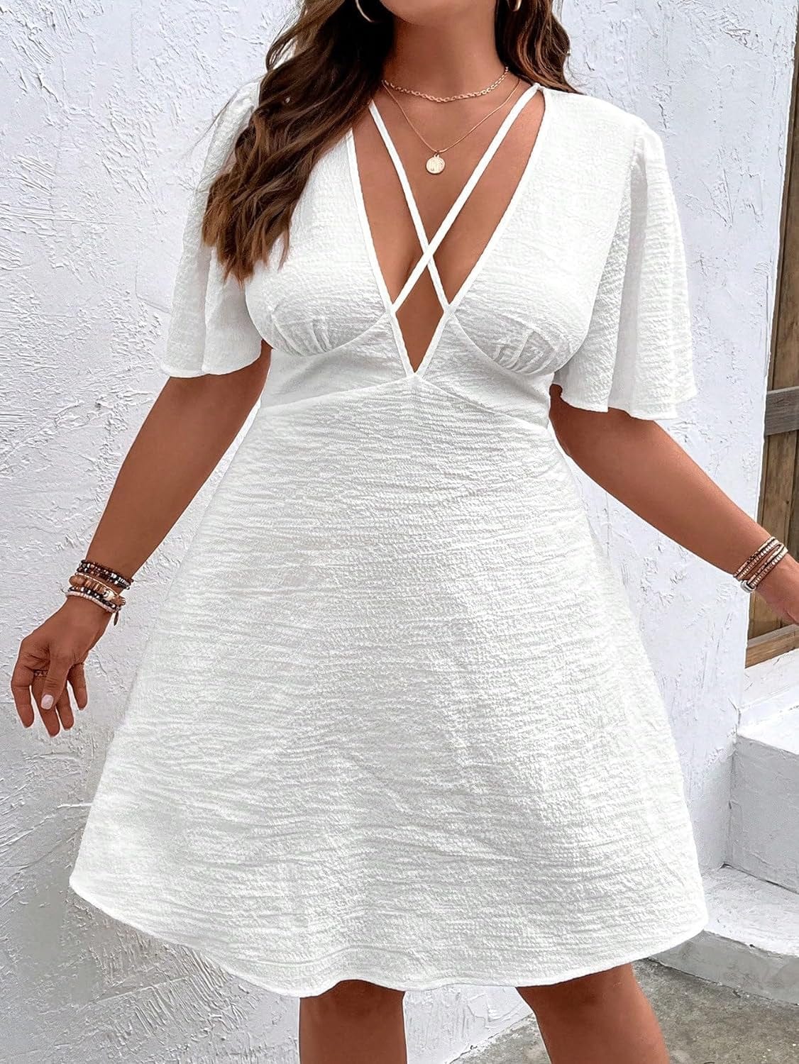WDIRARA Women'S plus Size Deep V Neck Criss Cross Front Ruffle Short Sleeve Tie Backless Flared a Line Dress