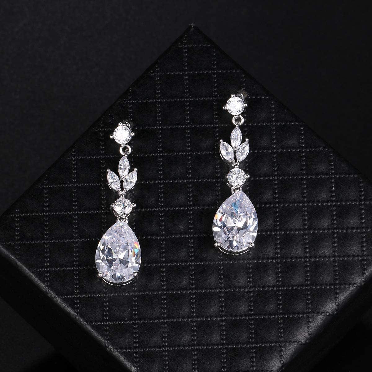 Weimanjewelry Women Cubic Zirconia Marquise Teardrop Bridal Necklace and Dangling Earring Jewelry Set for Wedding