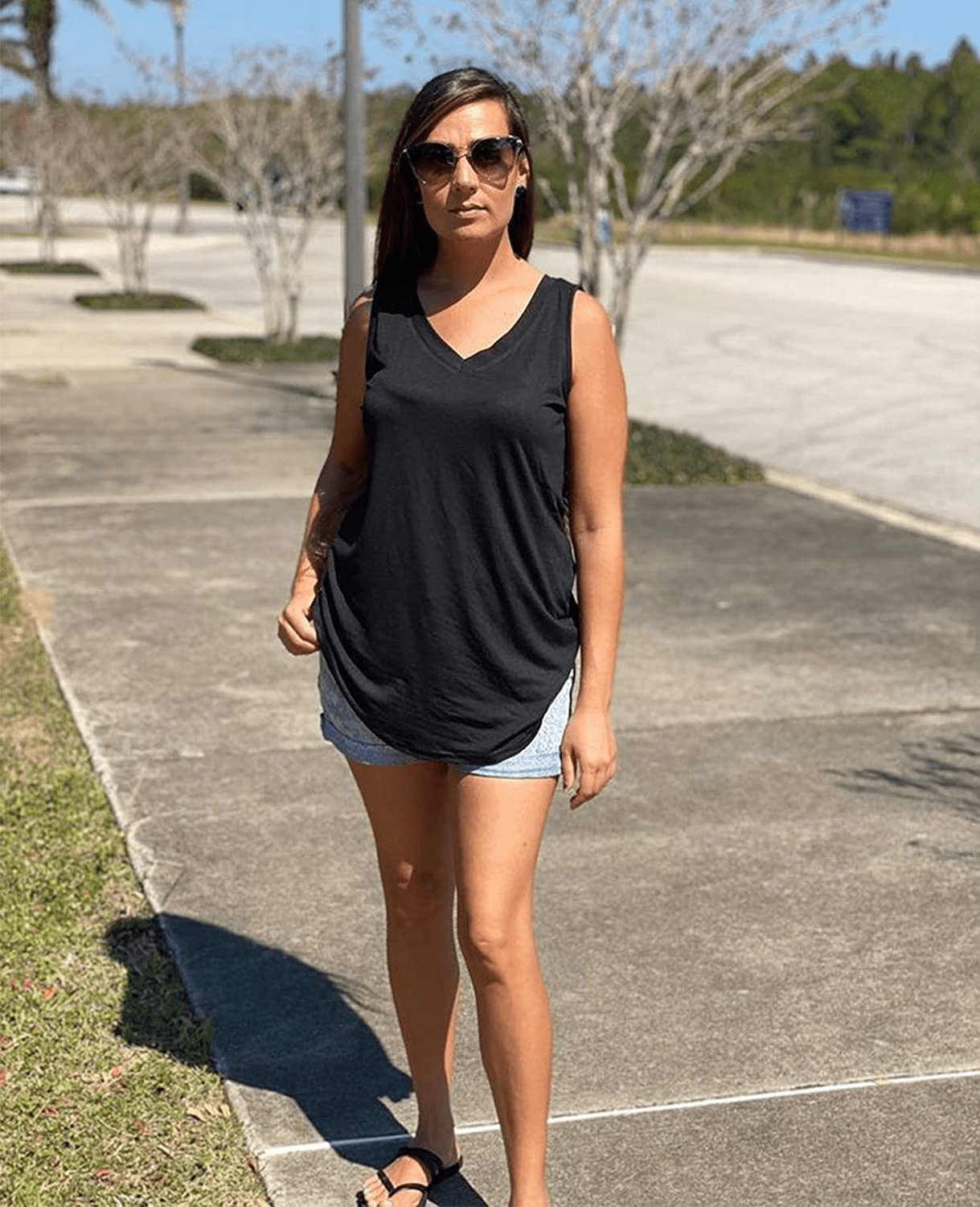 XIEERDUO Womens Tank Tops V Neck Basic Solid Color Casual Flowy Summer Sleeveless Apparel & Accessories > Clothing > Activewear Kylie Max   
