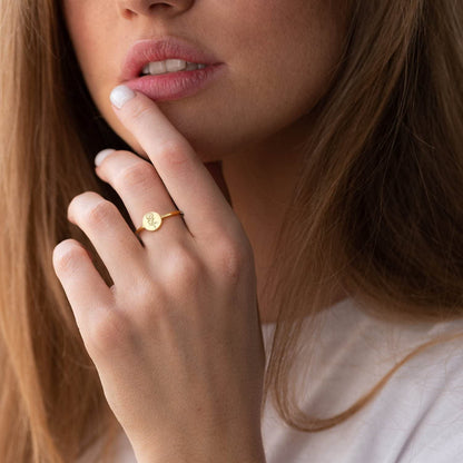 Yegieonr 18K Gold Plated Sterling Silver Rings for Women, Handmade Engraved Sunflower Flower Signet Rings Minimalistic Statement Ring, Delicate Jewelry Gift for Women/Girls